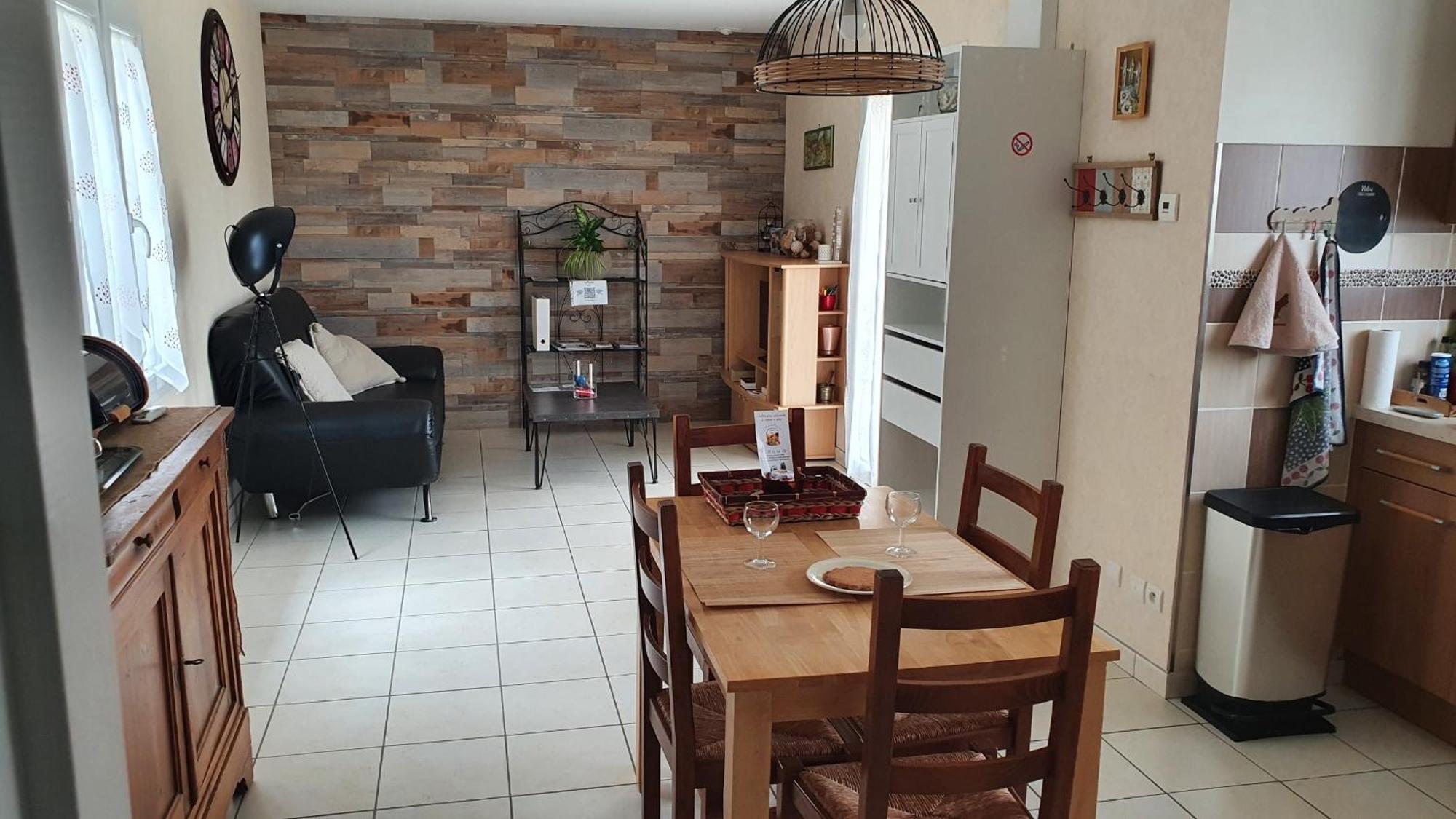 Agapanthe Saint-Georges-les-Baillargeaux Exterior foto